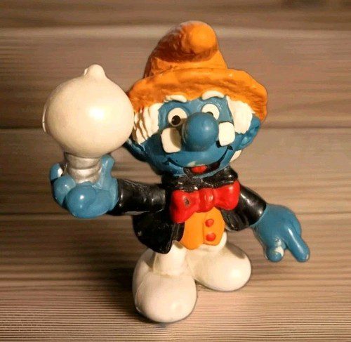 most valuable vintage smurfs
